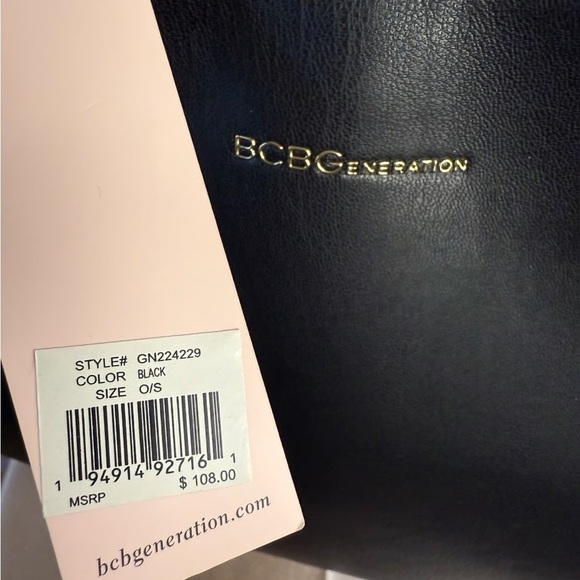 BCBGMaxAzria Black and Gold Shoulder Bag with Elegant Design NWOT - Picture 4 of 6